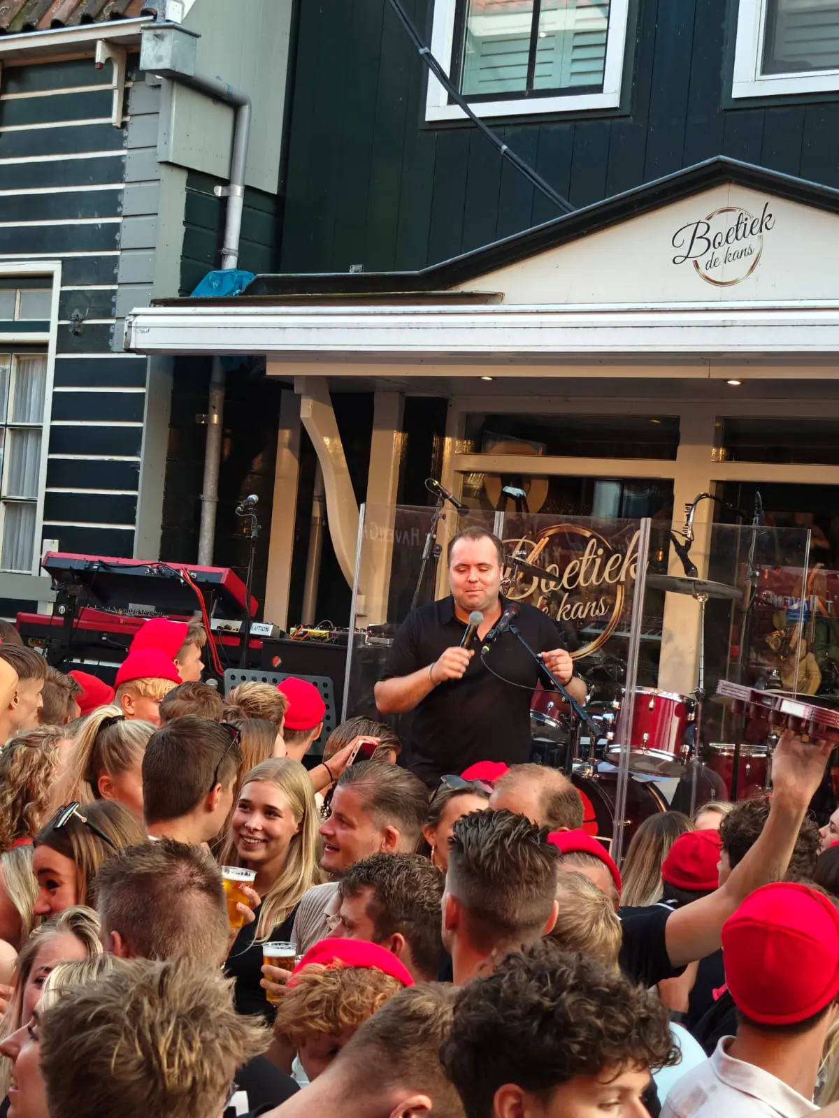 Zanger Mark Schokker